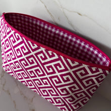 Load image into Gallery viewer, Plateia Hot Pink Greek Key Zipper Bags