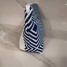 Load image into Gallery viewer, Plateia Maze Canvas Zipper Bags