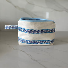 Load image into Gallery viewer, Kyma Medium Zipper Bag