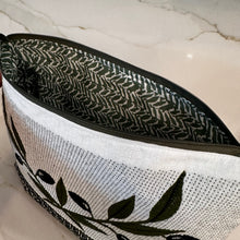 Load image into Gallery viewer, Plateia Olive Branches Zipper Bags