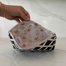 Load image into Gallery viewer, Black Lattice Medium Zipper Bag