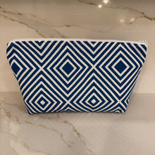 Load image into Gallery viewer, Plateia Maze Canvas Zipper Bags