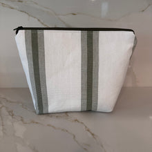 Load image into Gallery viewer, Plateia Sage Stripe Zipper Bags