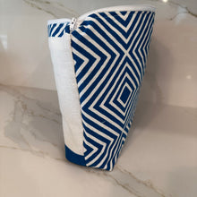 Load image into Gallery viewer, Plateia Mati Canvas Zipper Bags