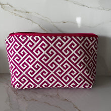 Load image into Gallery viewer, Plateia Hot Pink Greek Key Zipper Bags