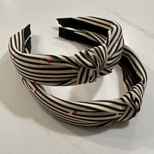 Load image into Gallery viewer, Black and White Stripe Headband
