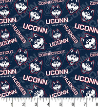 Load image into Gallery viewer, University of Connecticut Huskies Zipper Bag