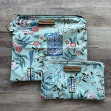 Load image into Gallery viewer, Chinoiserie Lanterns Zipper Bag