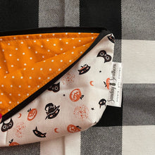 Load image into Gallery viewer, Halloween Party Small Zipper Bag