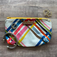 Load image into Gallery viewer, New Plaid Small Zipper Bag