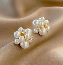 Load image into Gallery viewer, Antonella Pearl Cluster Earrings
