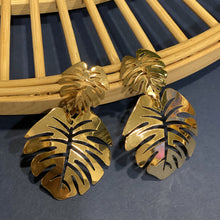 Load image into Gallery viewer, Theodora Gold Monsterra Palm Leaf Earrings
